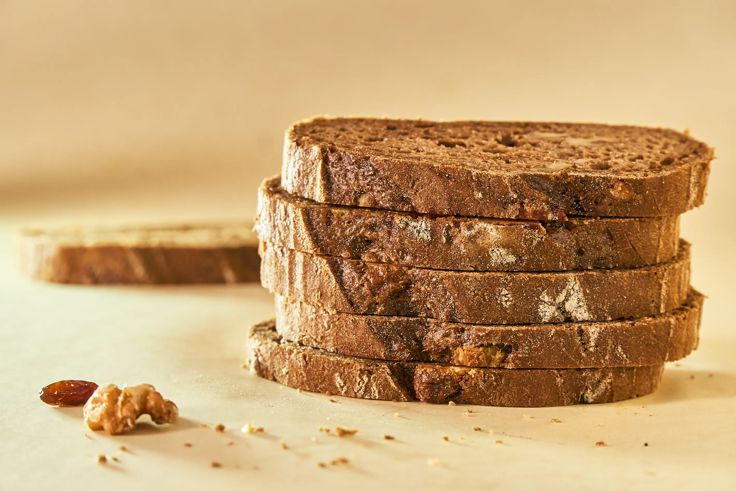 Pan de nueces y pasas sin gluten - Image 4